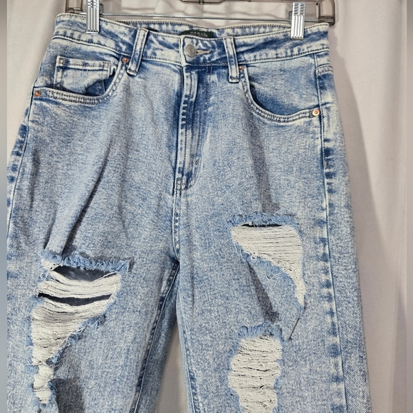 Wild Fable highest rise mom jeans distressed Ombre Jeans Sz 6 - Picture 6 of 12